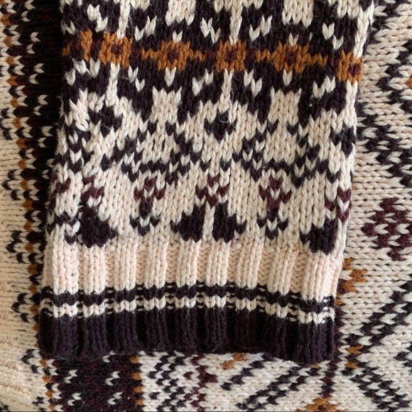 Cropped chunky knit sweater - Picture 6 of 7